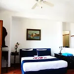 Apart-hotel Bay