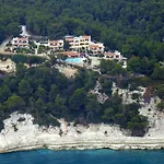 Apart-hotel Bay