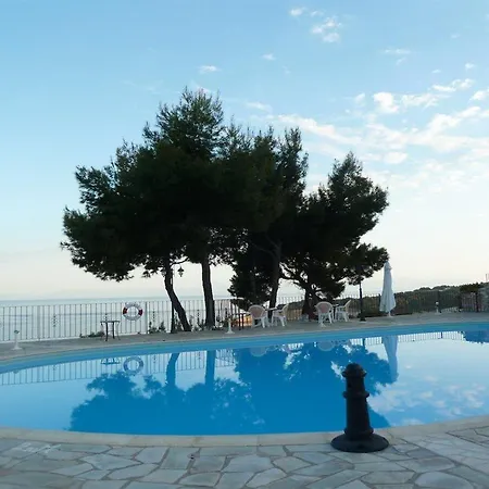 Apart-hotel Bay
