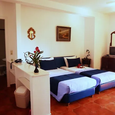 Apart-hotel Bay 3*
