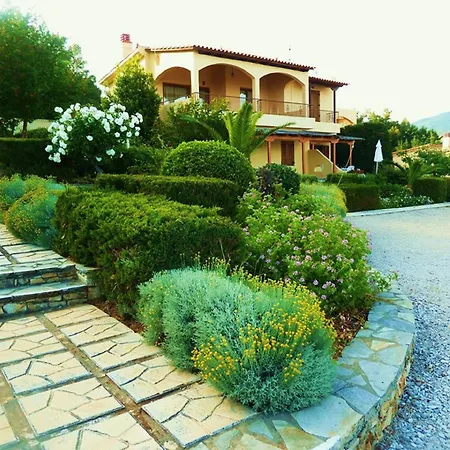 Apart-hotel Bay 3*