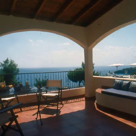 Apart-hotel Bay Milia