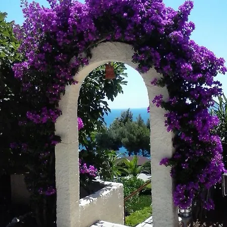 Apart-hotel Bay Milia