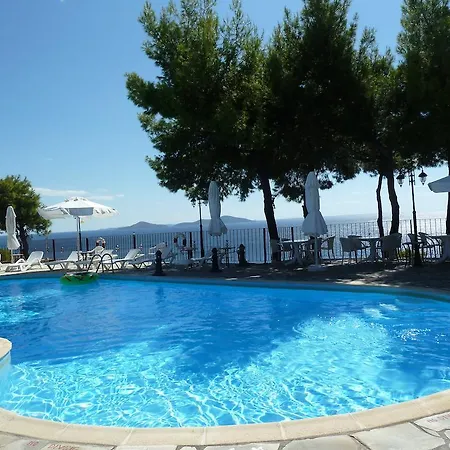 Bay Apart-hotel Milia